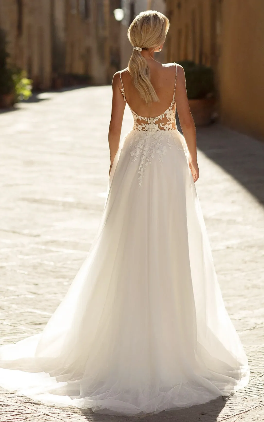 A-Line Spaghetti Lace Bohemian Country Wedding Dress With Open Back And Appliques-716656