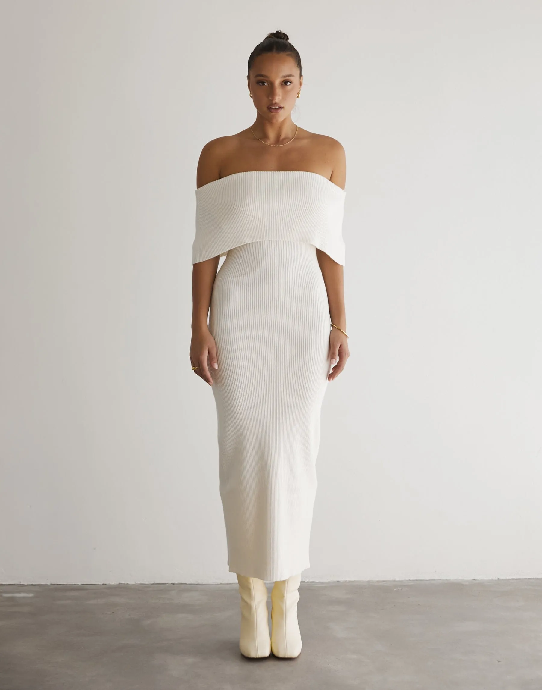 Chic Cream Ambiguity Maxi Dress - Elegant Floor-Length Summer Dress for Effortless Style