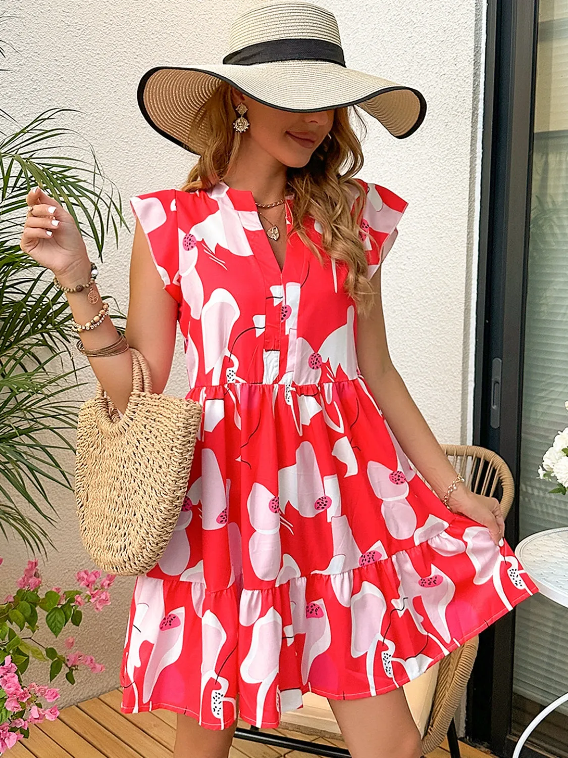 Beach Wedding Guest Attire: Women's Notched Cap Sleeve Printed Dress