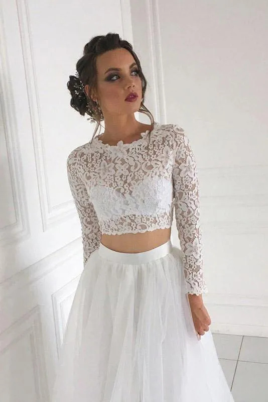 Long Sleeve Lace Round Neck Ivory Boho Wedding Dresses with Tulle Beach Bridal Dresses