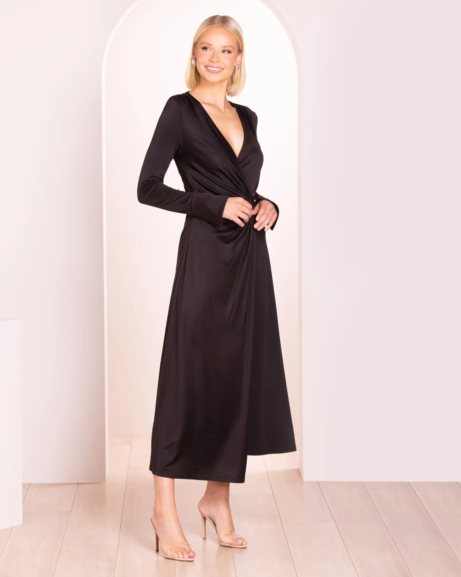 Miliani Long Sleeve Midi Dress