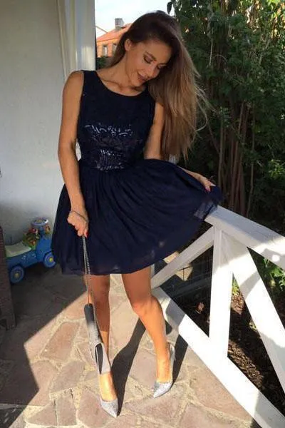 Popular Round Neck Sequins Dark Blue Short Prom Dresses Homecoming Dresses