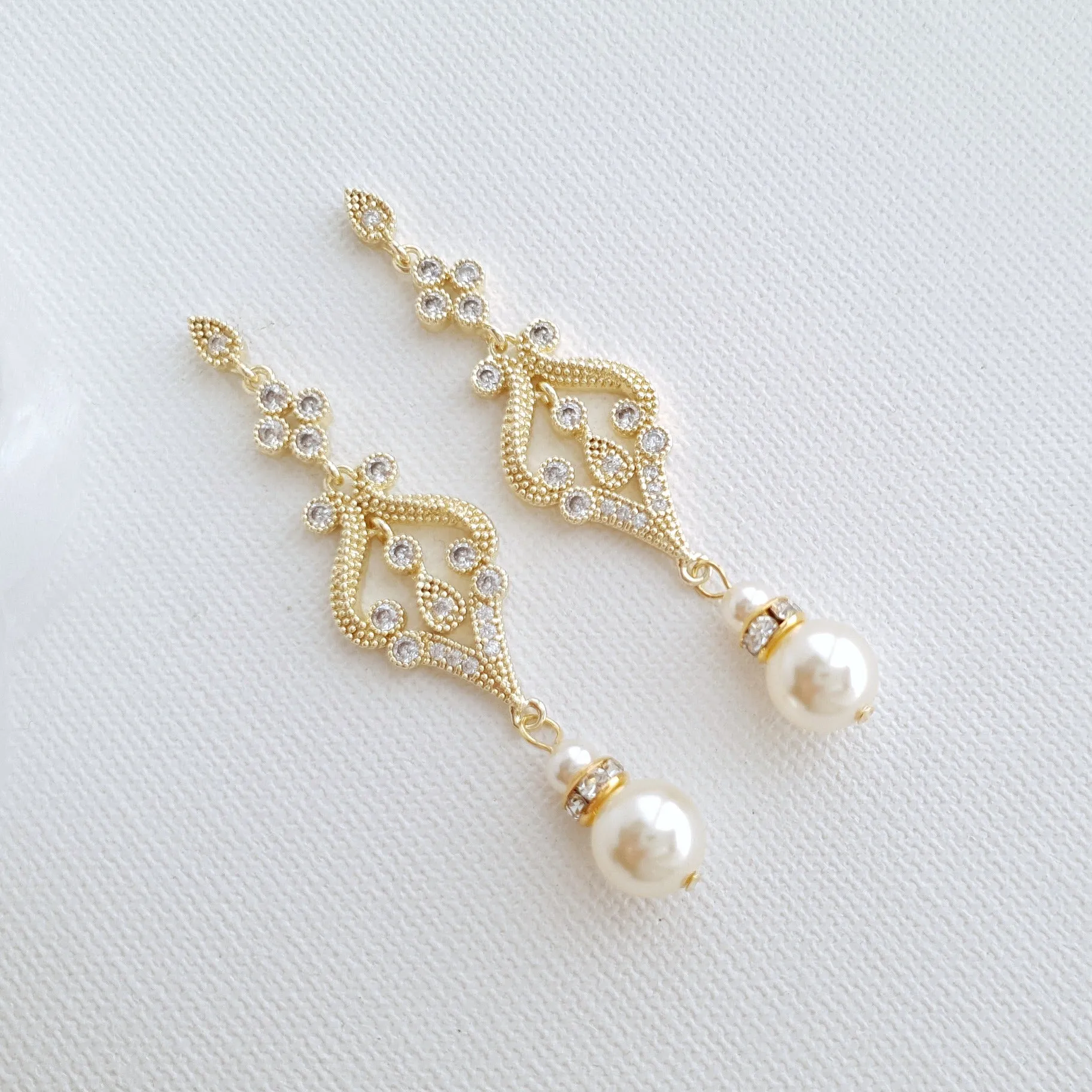 Vintage Pearl Wedding Earrings-Elizabeth